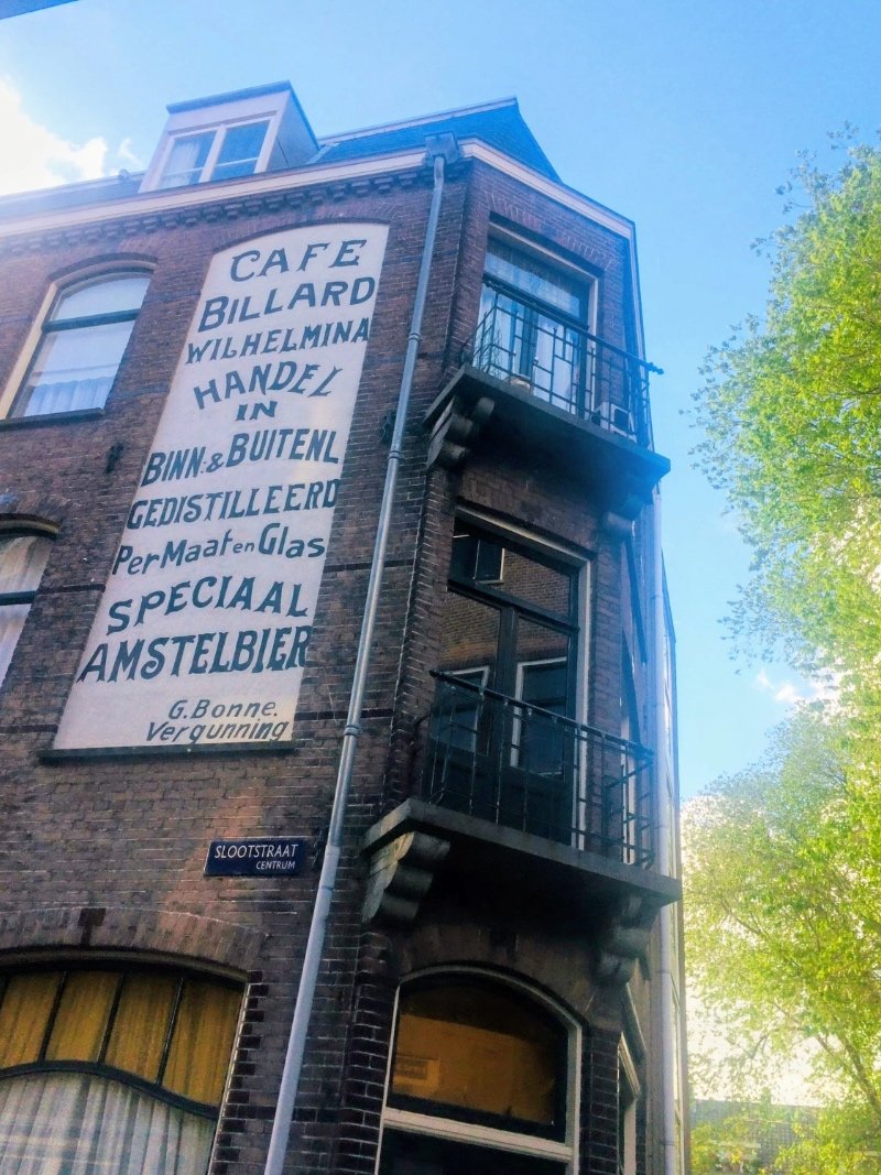 Iconic and vintage style hand-painted wall signs in in Amsterdam